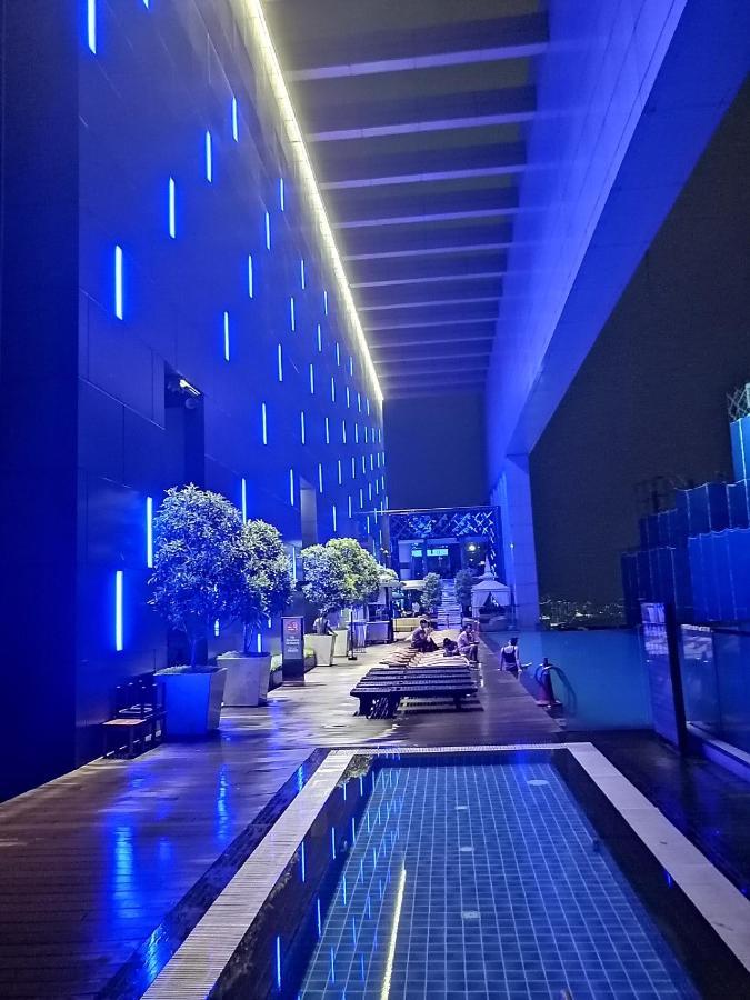 Luxe Suites At Platinum Klcc Куала-Лумпур Экстерьер фото
